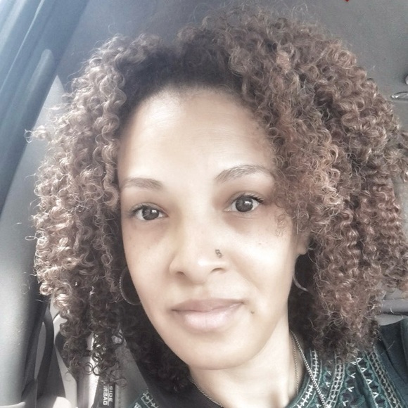 Meet your Posher, Michelle - Picture 7 of 16